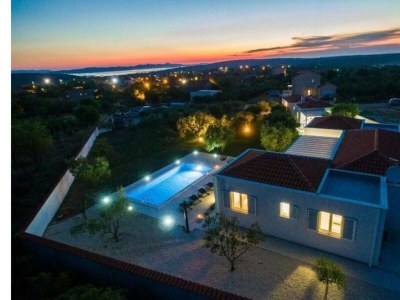 Villa Luxurious villa Bright with pool - Outdoor photo 3