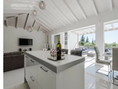 Villa Luxurious villa Bright with pool - Features photo 15