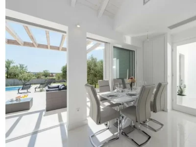 Villa Luxurious villa Bright with pool - Features photo 17