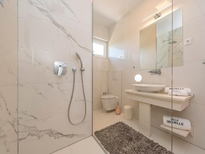 Villa Luxusvilla mit Pool, Wellness und Meerblick - Features photo 28