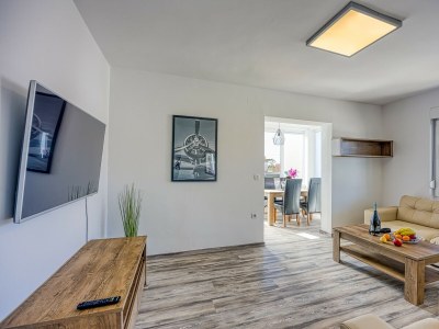 Apartment App Moela near the beach - Features photo 8