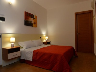 Holiday house Villa in Casalini with Pool & Olive Garden - Features photo 35