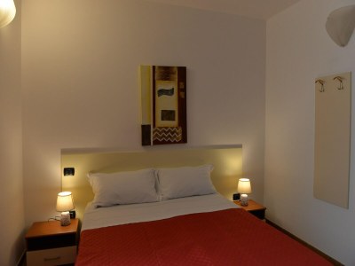 Holiday house Villa in Casalini with Pool & Olive Garden - Features photo 47