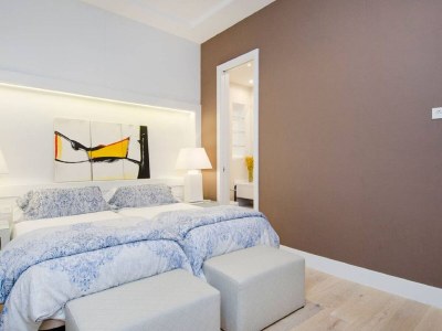 Apartment Charming 3BD APT - Features photo 6