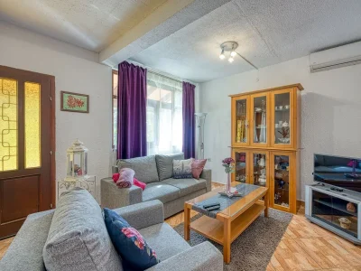 Apartment Pleasure Apartment - Features photo 8