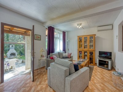 Apartment Pleasure Apartment - Features photo 10