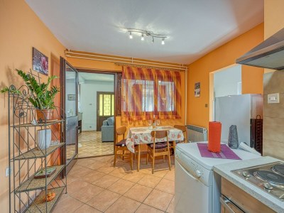 Apartment Pleasure Apartment - Features photo 13