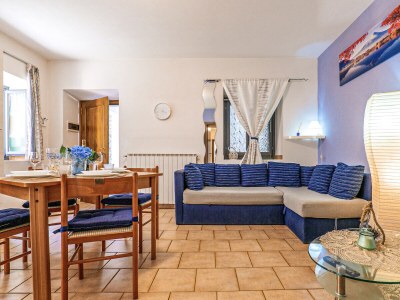 Apartment Gloria Apartment - Features photo 5