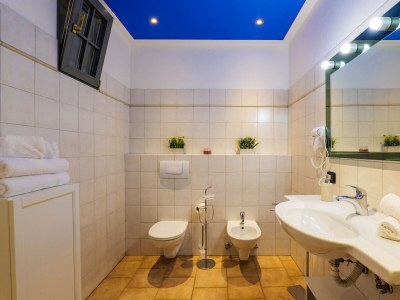 Apartment Gloria Apartment - Features photo 19