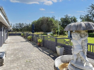 Holiday house 4 star holiday home in Løkken-By Traum - Outdoor photo 10