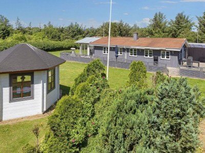 Holiday house 4 star holiday home in Løkken-By Traum - Outdoor photo 18