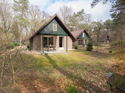 Bungalow Bruine walibi in Heesch - Bungalow