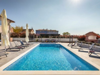 Villa Villa Berg II - Pool, Game Room, Trampoline - Outdoor photo 4