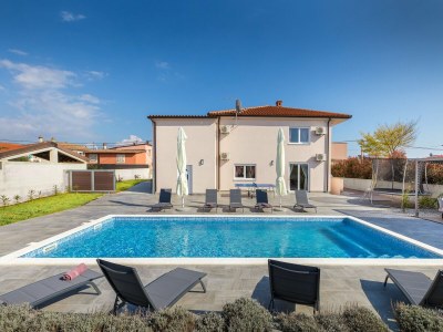 Villa Villa Berg II - Pool, Game Room, Trampoline - Outdoor photo 5