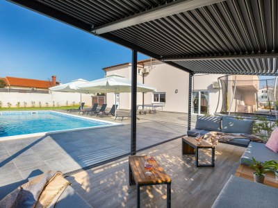 Villa Villa Berg II - Pool, Game Room, Trampoline - Outdoor photo 8