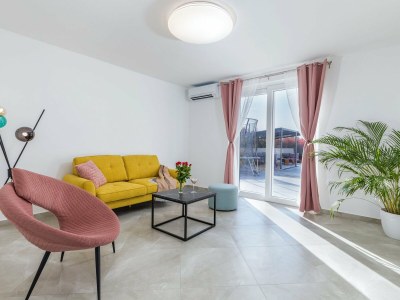 Villa Villa Berg II - Pool, Game Room, Trampoline - Features photo 35