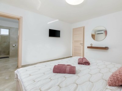 Villa Villa Berg II - Pool, Game Room, Trampoline - Features photo 39