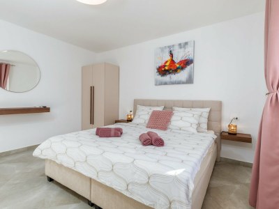 Villa Villa Berg II - Pool, Game Room, Trampoline - Features photo 41