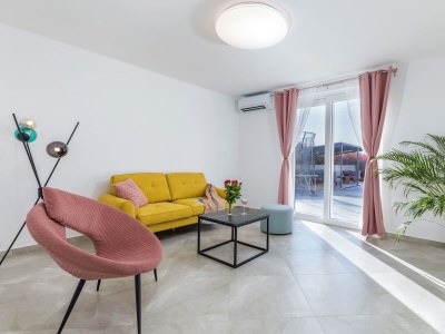 Villa Villa Berg II - Pool, Game Room, Trampoline - Features photo 61