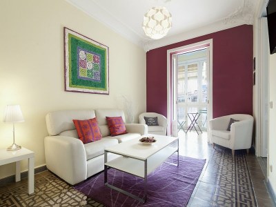 Villa Apartment in Barcelona near Passeig de Gràcia - Features photo 17