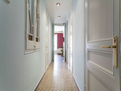 Villa Apartment in Barcelona near Passeig de Gràcia - Features photo 18