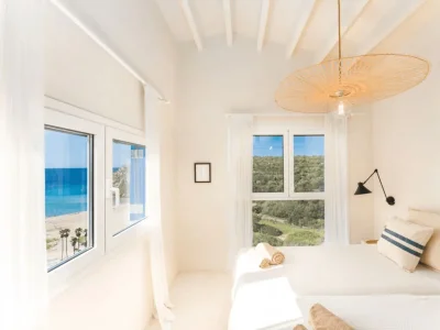 Villa Beachfront Villa for 8 guests in Cala en Porter - Features photo 8
