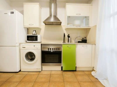 Holiday house Beachside Bliss: Fully Equipped Studio for Four - Features photo 12