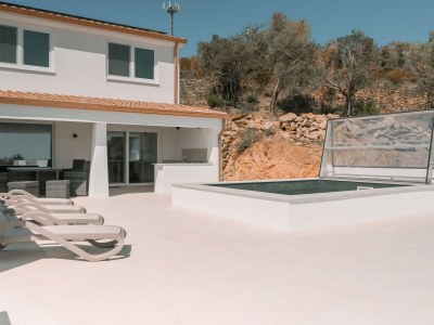Holiday house New house with pool/view/heating in Torpé-Brunella - Holiday house