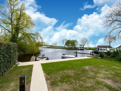 Holiday house Schönes Ferienhaus in Bantega mit Boot an Steg - Outdoor photo 4