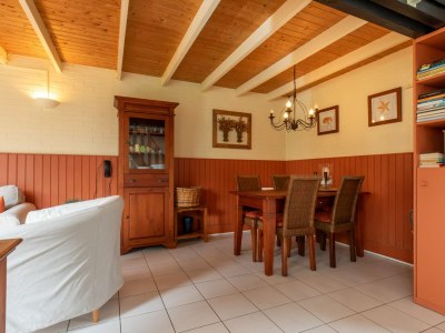 Holiday house Holiday Home in De Punt with Pool & Garden - Features photo 19