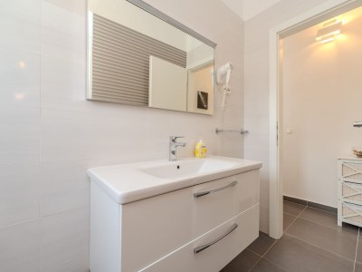 Holiday apartment Grbic 1 - Features photo 17