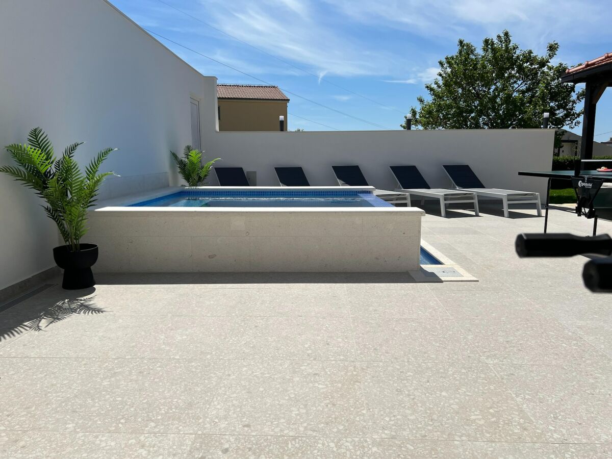 Apartment Apartment in Kaštel Sucurac with Sea View - Outdoor photo 4