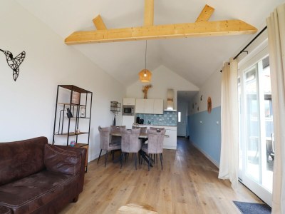 Holiday house Kleines Haus am See in Anjum - Features photo 11