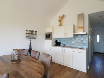 Holiday house Kleines Haus am See in Anjum - Features photo 16