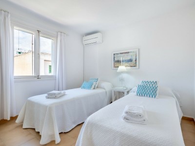 Apartment Apartment Pins i Mar by Mallorca House Rent - Features photo 21