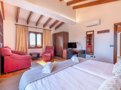 Villa Villa Es Turrio - Features photo 24