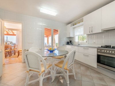 Villa Villa Front a Far - Features photo 21