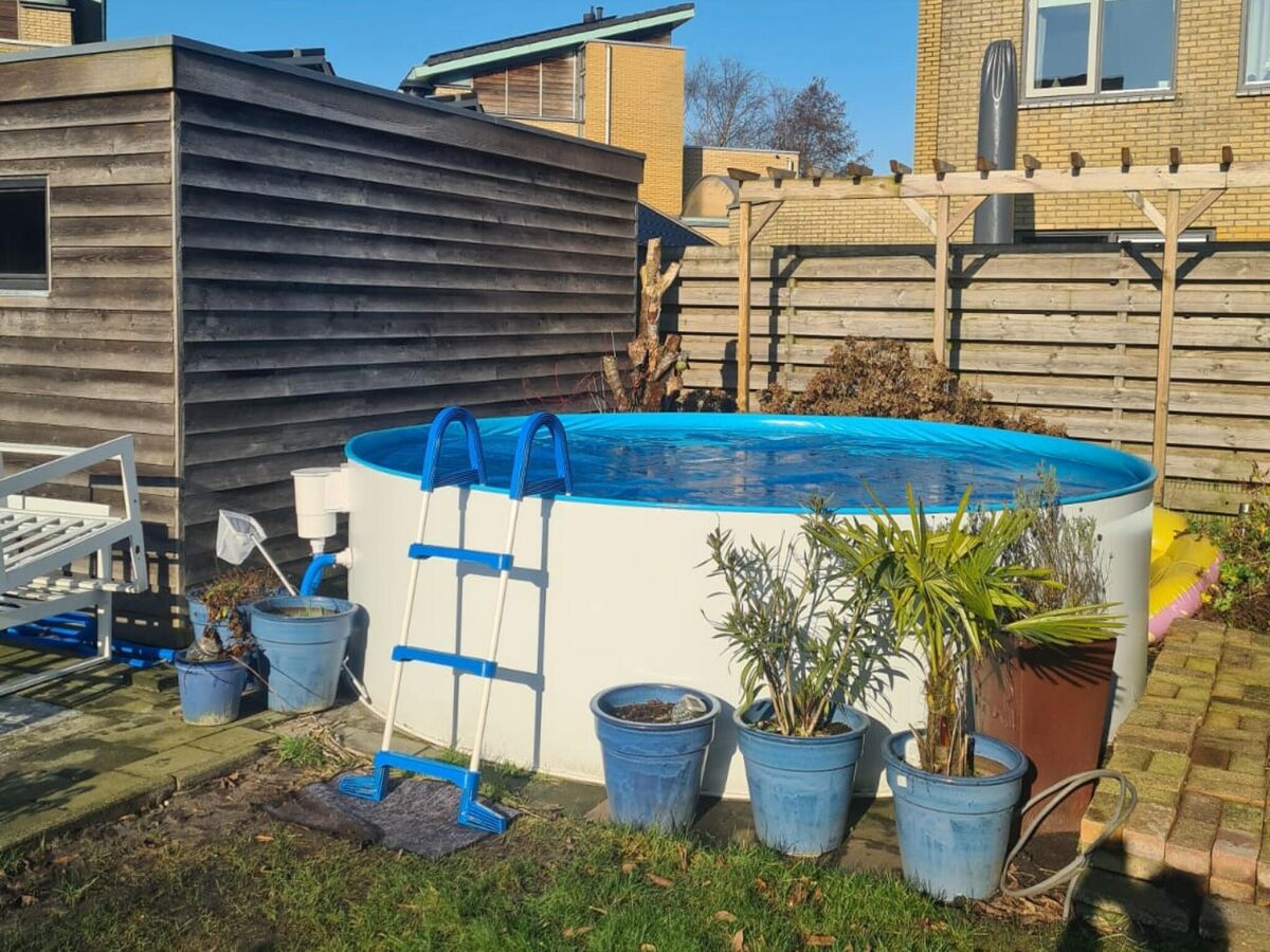 Holiday house Ferienhaus mit großem umzäunten Garten