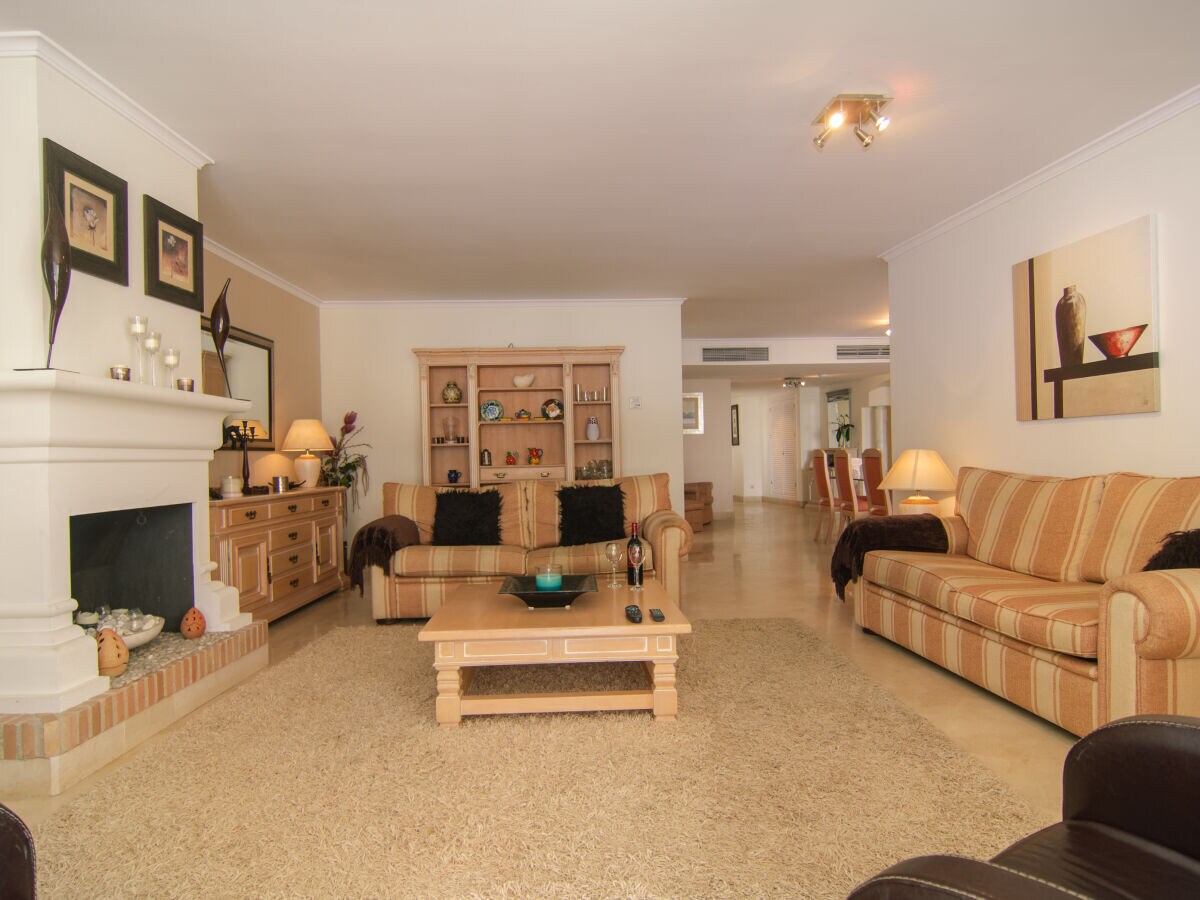 Apartment beachfront pool BBQ - Features photo 5