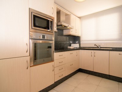 Apartment beachfront pool BBQ - Features photo 11