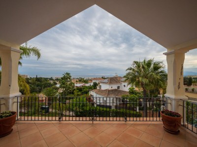 Villa luxurious heated pool - Features photo 32