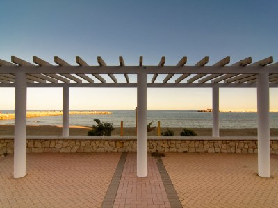 Apartment beachfront large terrace - Outdoor photo 2
