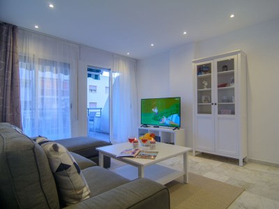 Apartment beachfront large terrace - Features photo 7