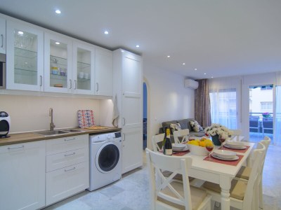 Apartment beachfront large terrace - Features photo 12