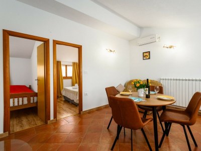 Apartment App Sadina with Private Pool and Garden - Features photo 27