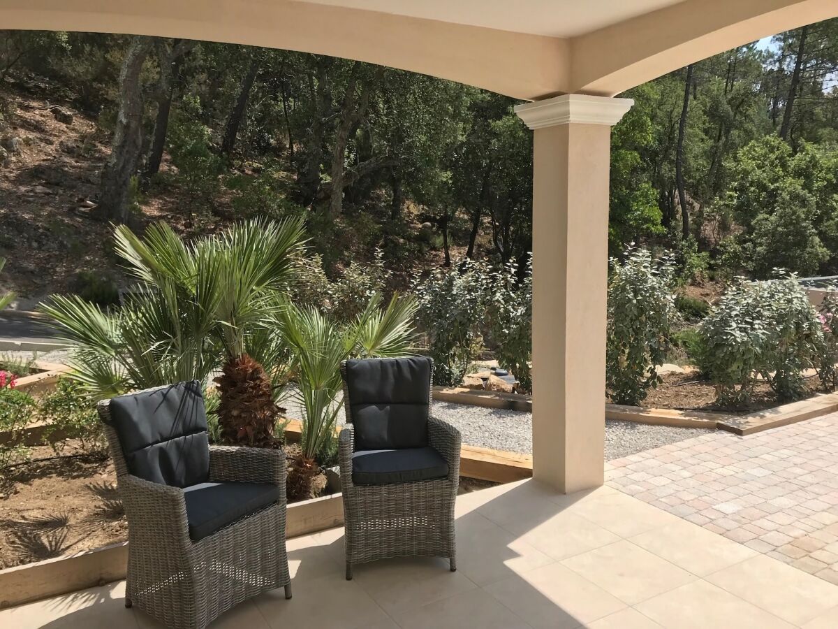 Holiday house Villa in Le Muy with Pool - Outdoor photo 3