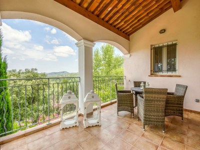 Villa Villa in Le Muy mit Pool und Waldnähe - Outdoor photo 8