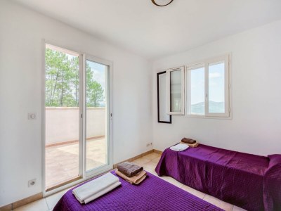 Villa Villa in Le Muy mit Pool und Waldnähe - Features photo 23