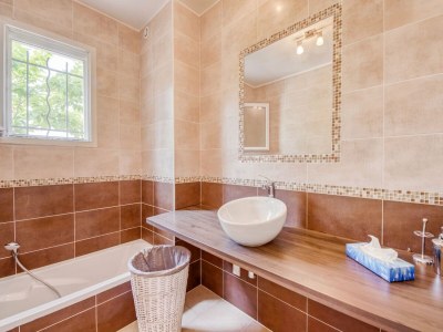 Villa Villa in Le Muy mit Pool und Waldnähe - Features photo 26