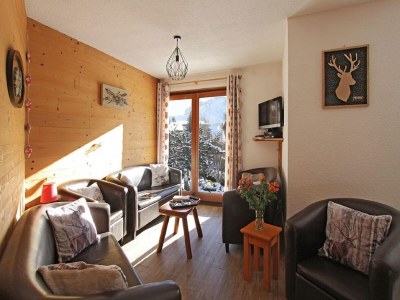 Chalet Chalet in Les Deux Alpes near Ski Lift - Features photo 8